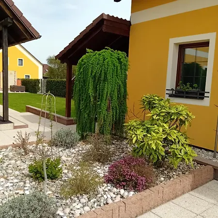 U Hrobky Apartment Trebon Exterior photo