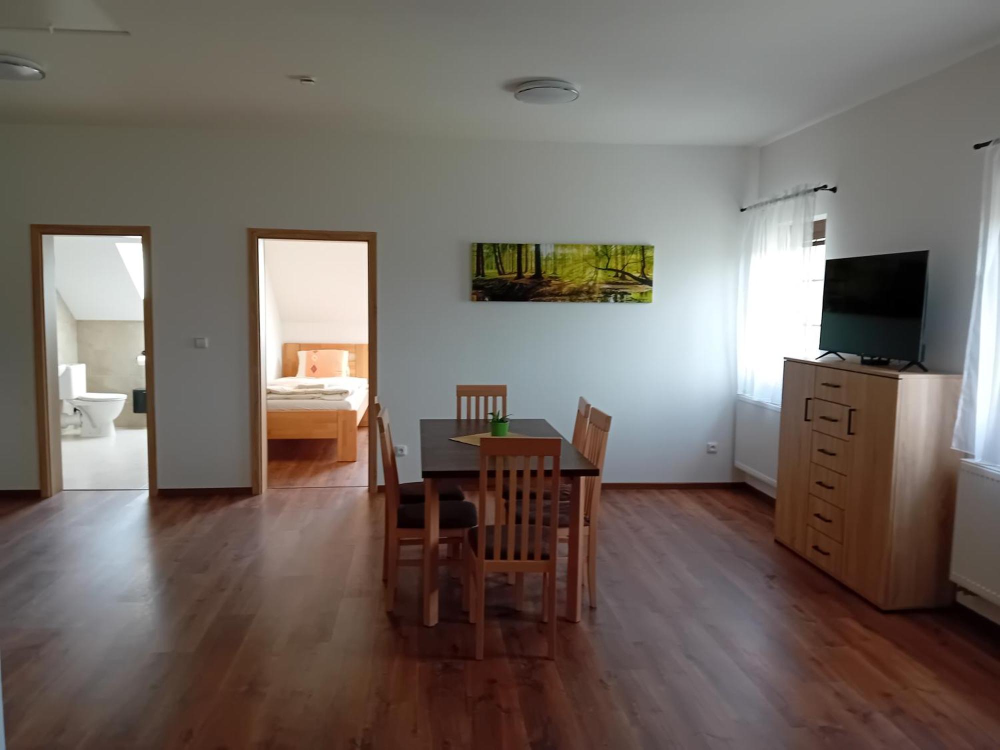 U Hrobky Apartment